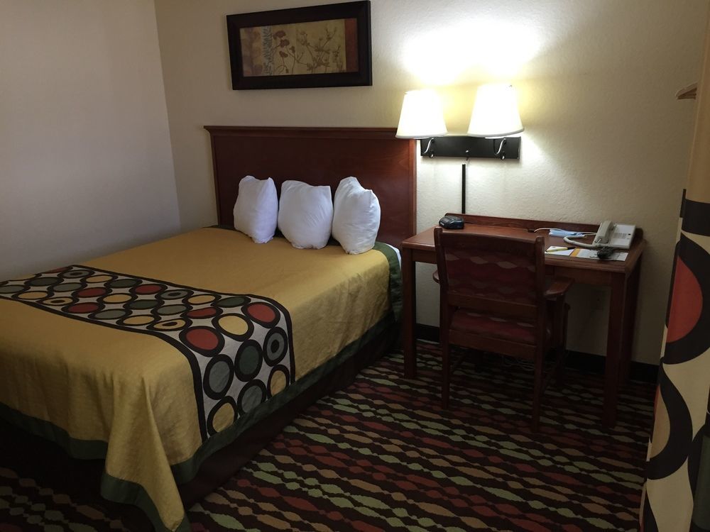 Super 8 By Wyndham Grand Forks Ξενοδοχείο Εξωτερικό φωτογραφία