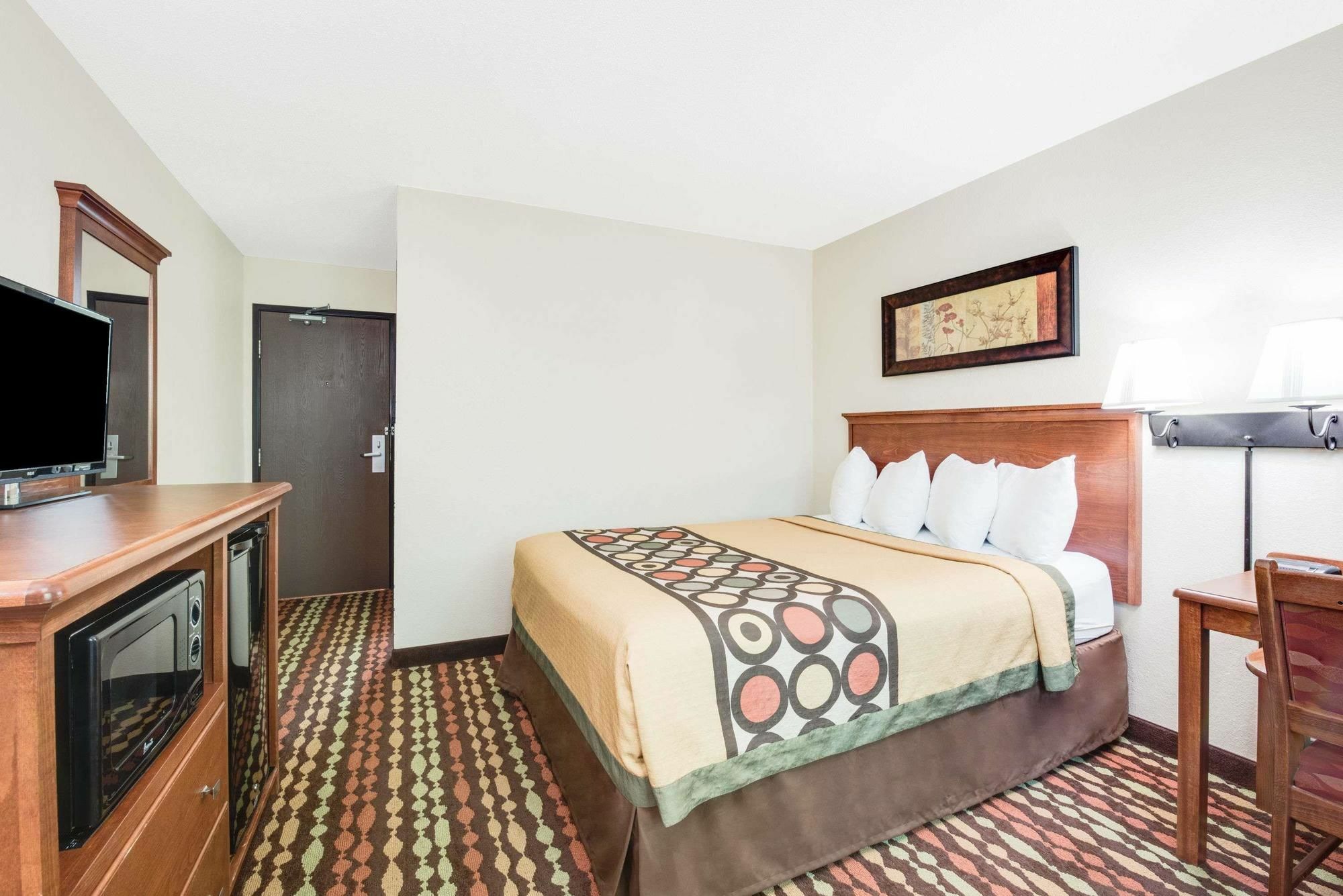 Super 8 By Wyndham Grand Forks Ξενοδοχείο Εξωτερικό φωτογραφία