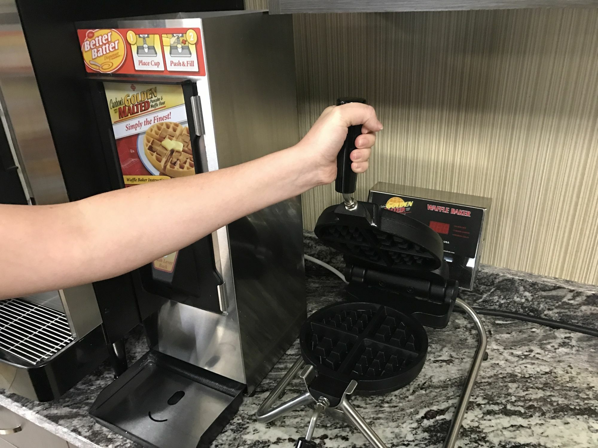 Super 8 By Wyndham Grand Forks Ξενοδοχείο Εξωτερικό φωτογραφία