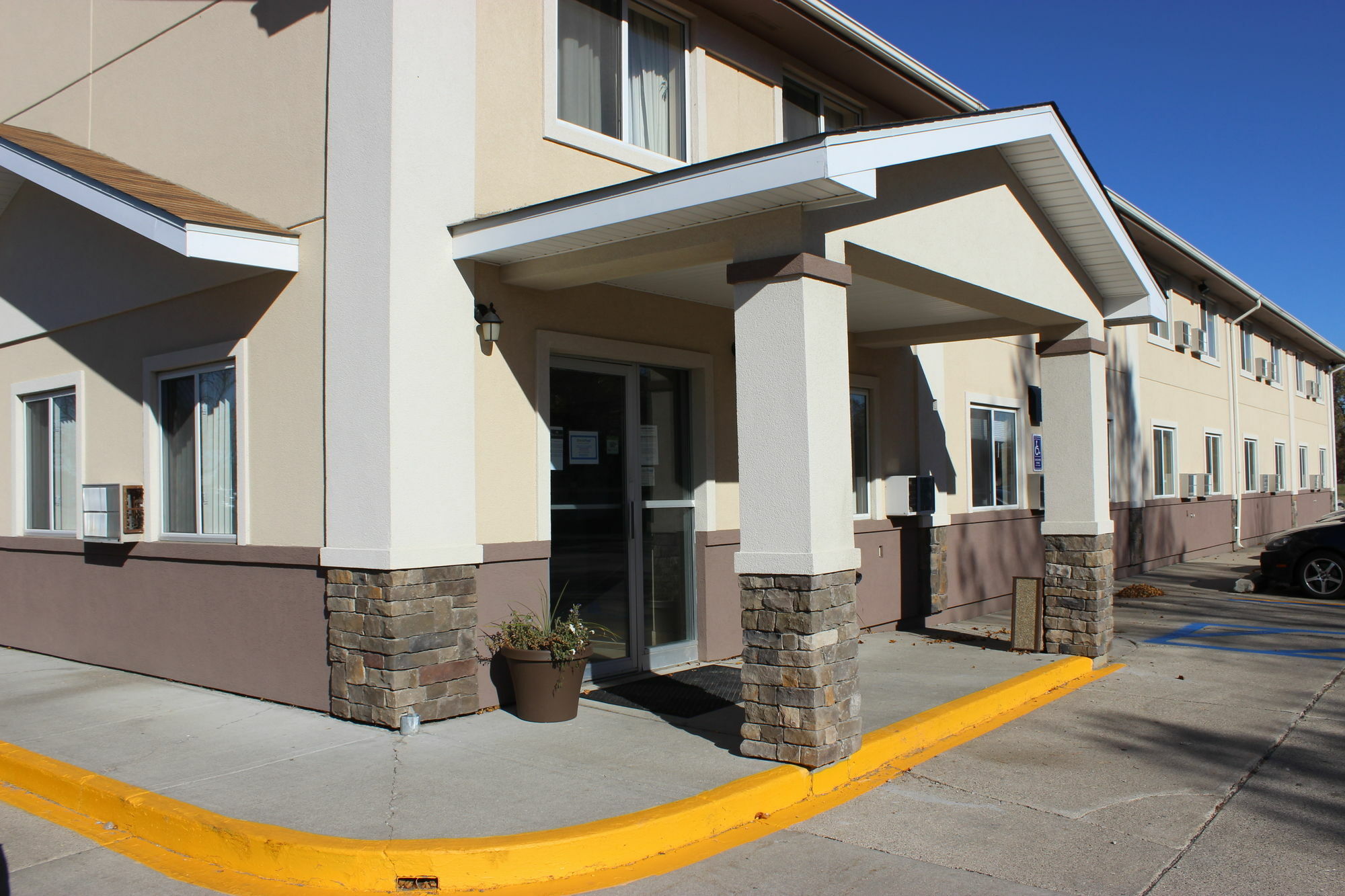 Super 8 By Wyndham Grand Forks Ξενοδοχείο Εξωτερικό φωτογραφία